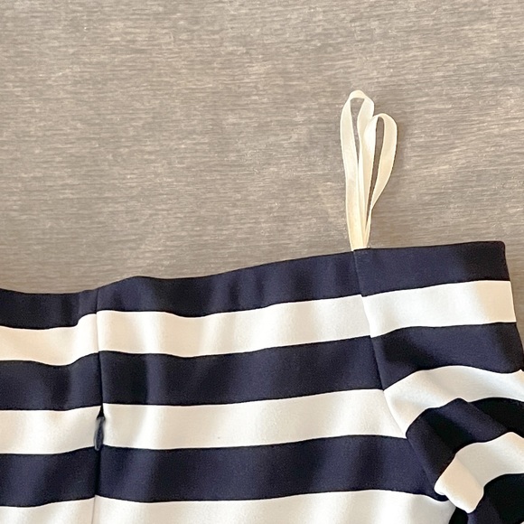 Eliza J Navy White Striped Off the Shoulder Long Sleeve Sheath Midi Dress Size 4 - Picture 5 of 5